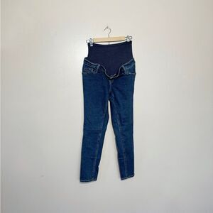 SALE! Old Navy Rockstar Super Skinny Full Panel Maternity Jeans Size 10 EUC